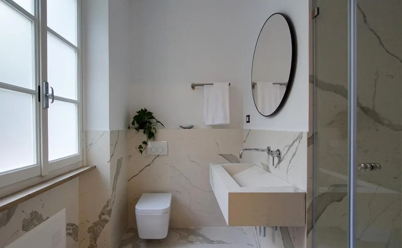 Bed and Breakfast Destil B&B Τίρανα